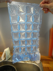 Ice cube_water.jpg